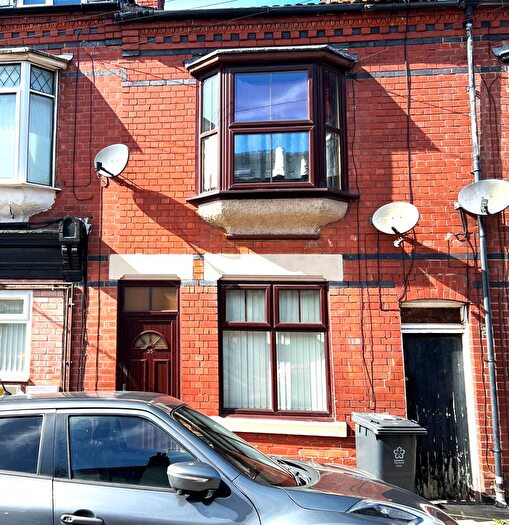 3 Bedroom Terraced House To Rent In Dunster Street, Leicester, LE3