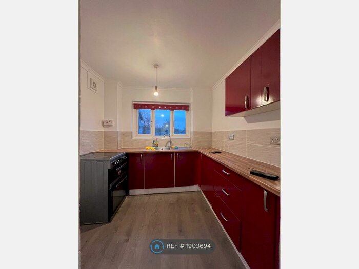 2 Bedroom Semi-Detached House To Rent In Millmead Road, Birmingham, B32