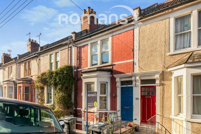 2 Bedroom Flat To Rent In Cotswold Road, Bedminster, Bristol, BS3