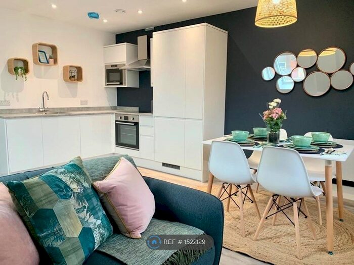 1 Bedroom Flat To Rent In Lorne Park Road, Bournemouth, BH1