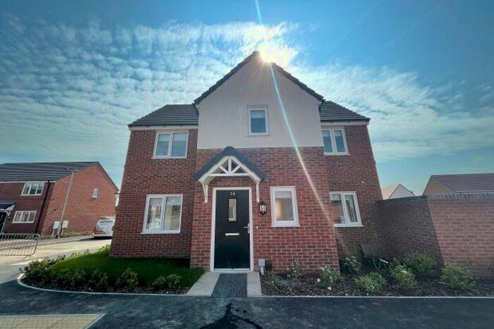 3 Bedroom Property To Rent In Horwood Drive, Nottingham, NG4