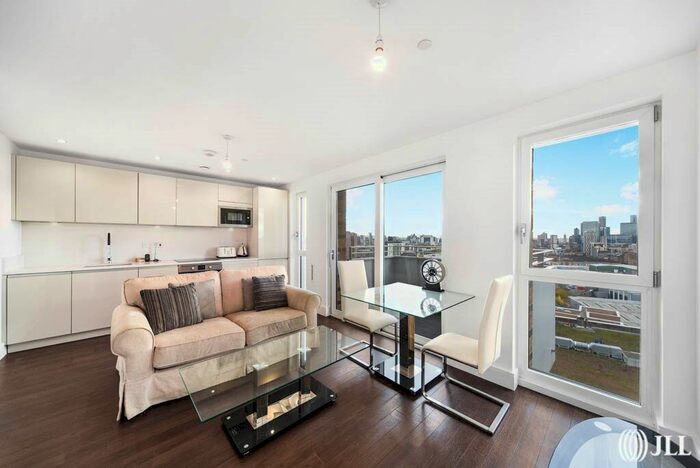 Studio To Rent In Hannaford Walk, London, E3