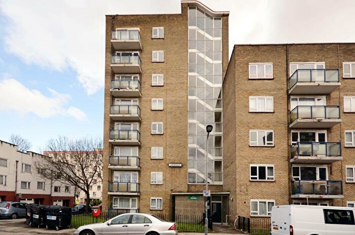 3 Bedroom Flat To Rent In Grisedale, Cumberland Market, Camden, London, NW1