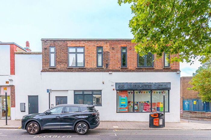 1 Bedroom Flat For Sale In West Norwood, London, SE27