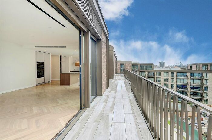 3 Bedroom Flat To Rent In Sands End Lane, London, SW6