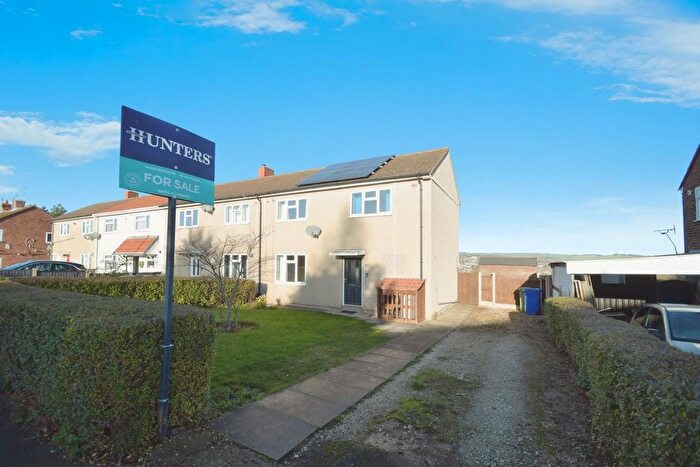 3 Bedroom Semi Detached House For Sale In Springvale Road, Brimington, Chesterfield, S43