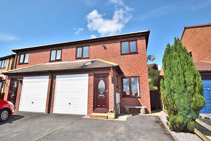 3 Bedroom Semi-Detached House To Rent In Lawrence Crescent, Richmond, DL10