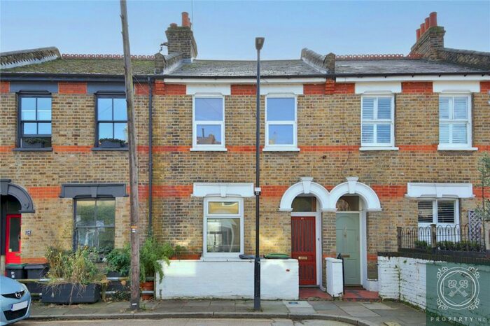 4 Bedroom Terraced House To Rent In Baronet Grove, London, N17