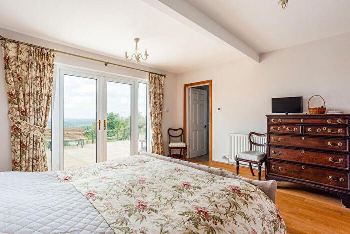 4 Bedroom Detached House For Sale In Grunters Lane, Edge, Stroud, GL6