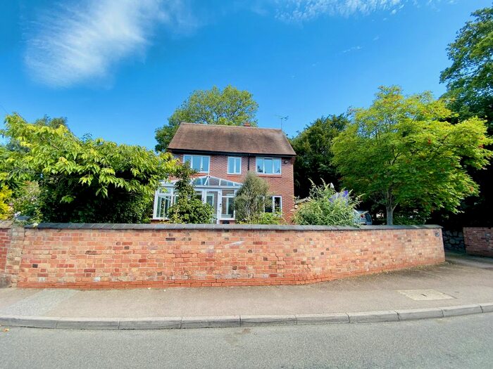 3 Bedroom Detached House For Sale In Desford Road, Thurlaston, LE9