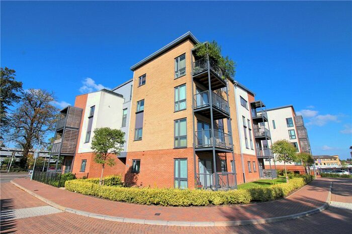 2 Bedroom Flat To Rent In James Court, Grade Close, Elstree, Hertfordshire WD6
