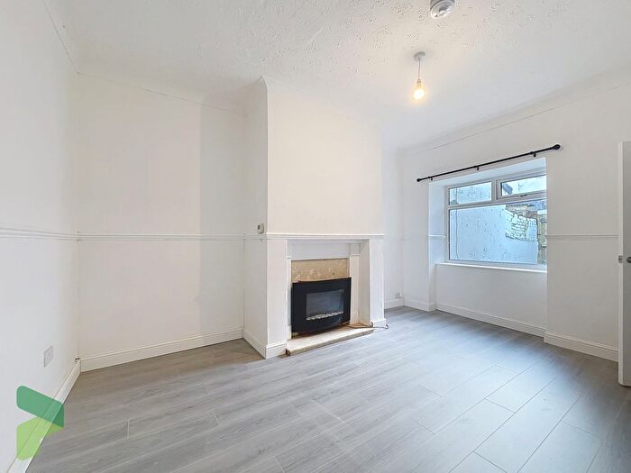 3 Bedroom Terraced House To Rent In Snape Street, Darwen, BB3