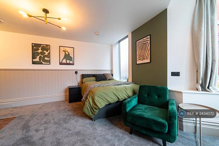 Studio To Rent In St. Thomas Road, Lytham St. Annes, FY8