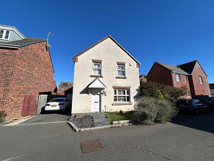 4 Bedroom House To Rent In Bala Lake Cresent, Broughton, MK10