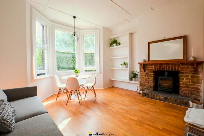 2 Bedroom Flat To Rent In Lordship Lane, London, SE22