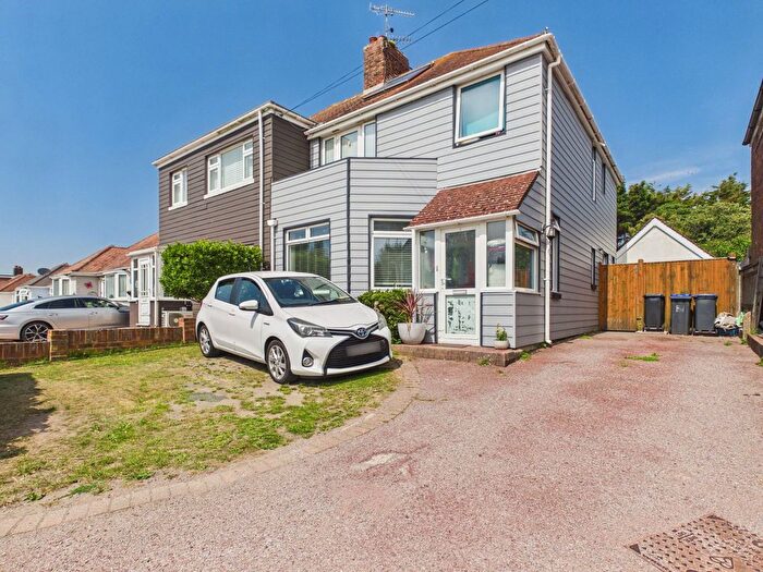 3 Bedroom Semi-Detached House For Sale In Western Road, Lancing, BN15