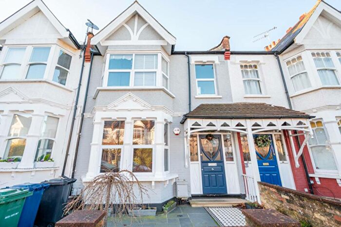 5 Bedroom Terraced House To Rent In Falkland Avenue, Finchley Central, London, N3