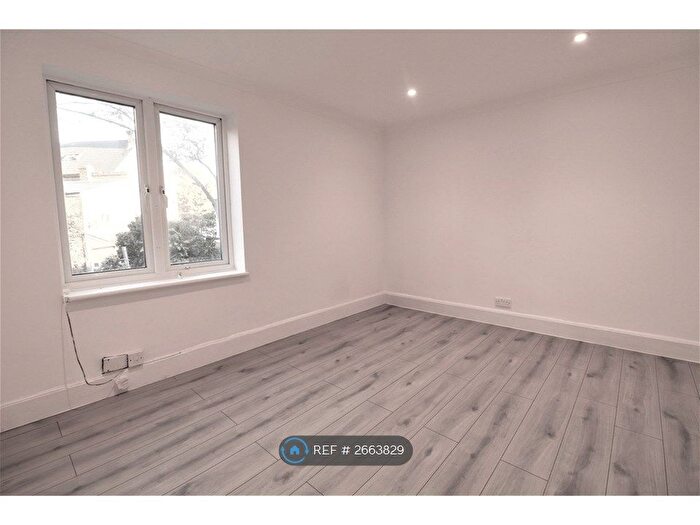 1 Bedroom Semi-Detached House To Rent In Ryecroft Road, London, SE13