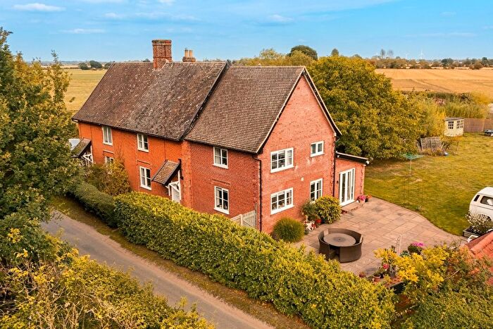 3 Bedroom Semi-Detached House For Sale In The Common, Mellis, Eye, IP23