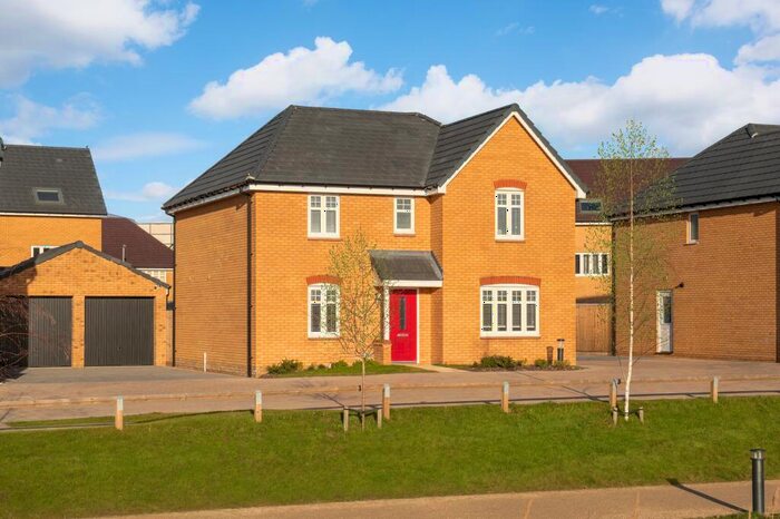 5 Bedroom Detached House For Sale In Southern Cross, Wixams, MK42