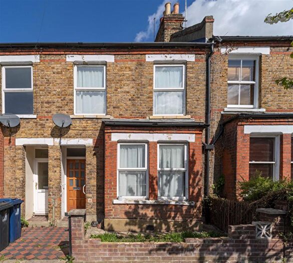 2 Bedroom Terraced House For Sale In Framfield Road, Hanwell, W7