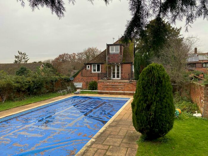 2 Bedroom Maisonette To Rent In Braishfield, Romsey Rural, SO51