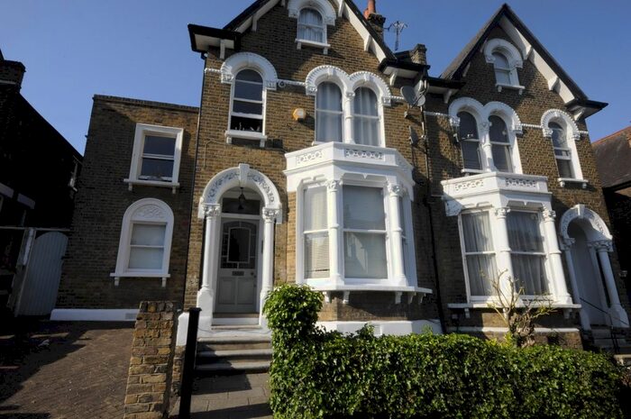 1 Bedroom Flat To Rent In Algiers Road, London, SE13