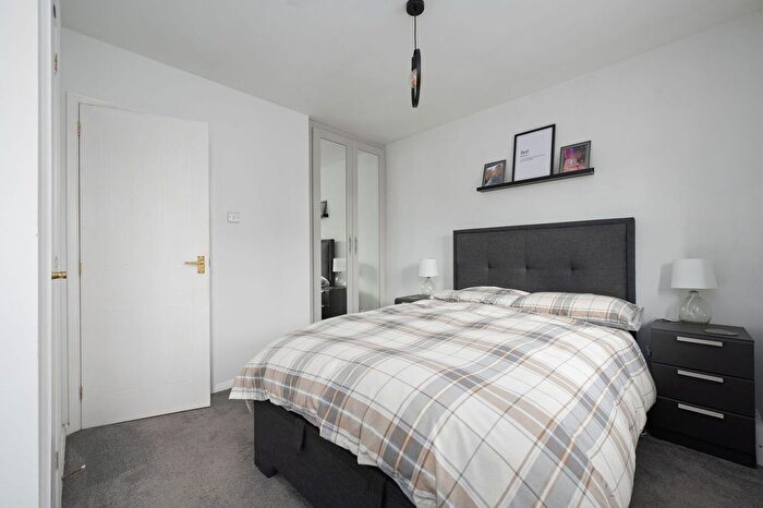 2 Bedroom Terraced House For Sale In Sir William Wallace Court, Larbert, FK5
