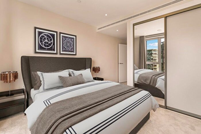 3 Bedroom Apartment To Rent In Nine Elms Lane, London, SW11