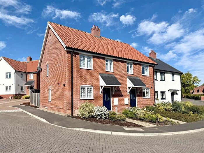 2 Bedroom End Of Terrace House For Sale In Victoria Gardens, Needham Market, IP6