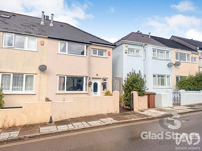 3 Bedroom Semi Detached House For Sale In Haroldsleigh Avenue, Crownhill, Plymouth, PL5