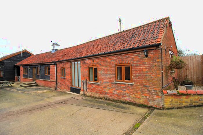 3 Bedroom Detached Bungalow To Rent In Rotten Row, Dereham, NR20