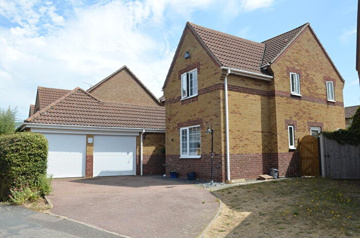 4 Bedroom Detached House For Sale In Hintlesham Drive, Felixstowe, IP11