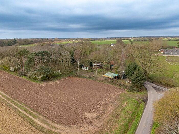 2 Bedroom Detached House For Sale In Carringtons Road, Great Bromley, Colchester, CO7