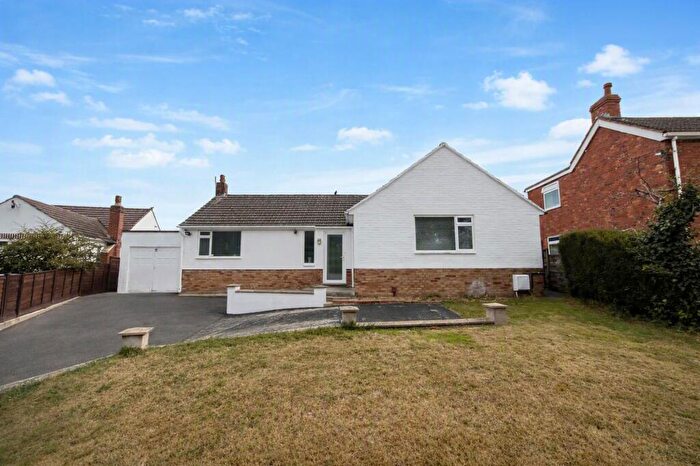 3 Bedroom Detached Bungalow For Sale In Green Street, Brockworth, GL3