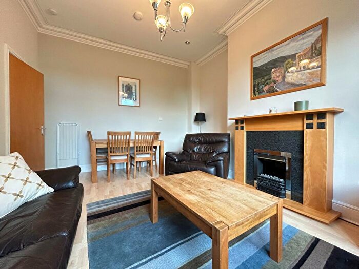 1 Bedroom Flat To Rent In Weetwood Lodge, Weetwood Lane, Weetwood, Leeds, LS16