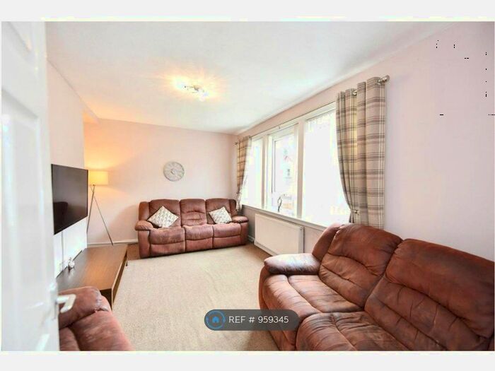 3 Bedroom Semi-Detached House To Rent In Newbiggin Terrace, Dalmellington, Ayr, KA6