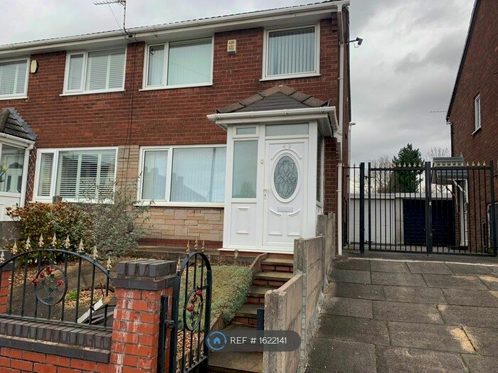 3 Bedroom Semi-Detached House To Rent In Fairless Road, Eccles, Manchester, M30