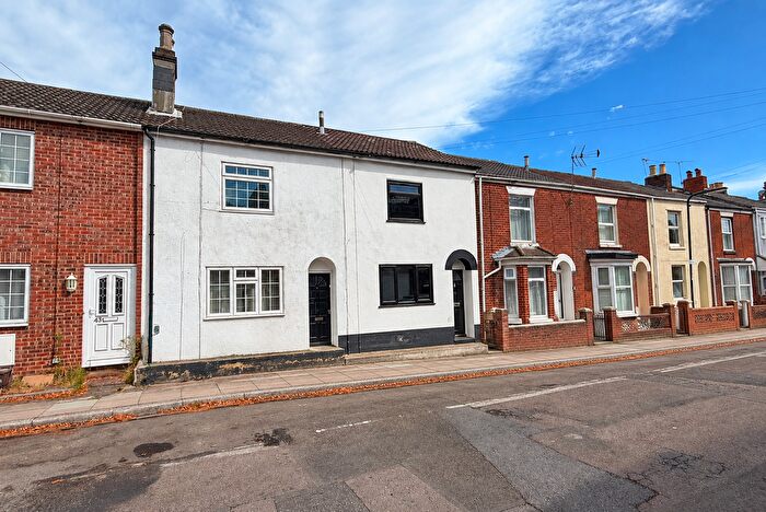 2 Bedroom Terraced House For Sale In Methuen Street, Southampton, SO14
