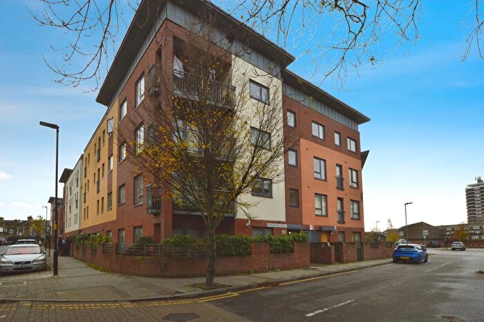 1 Bedroom Flat For Sale In Fothergill Close, London, E13