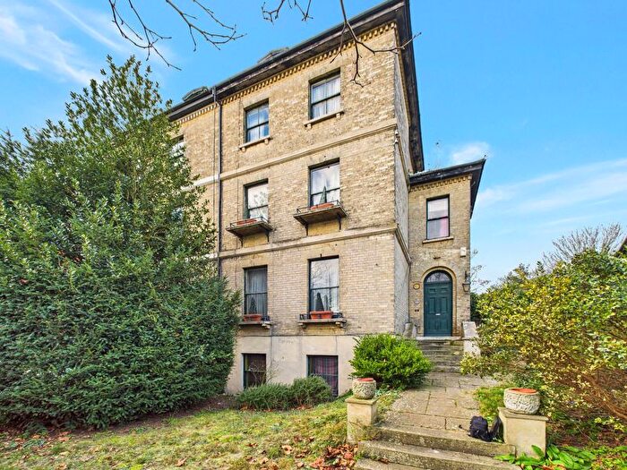 5 Bedroom Semi Detached House For Sale In Maidstone Road, Rochester, ME1