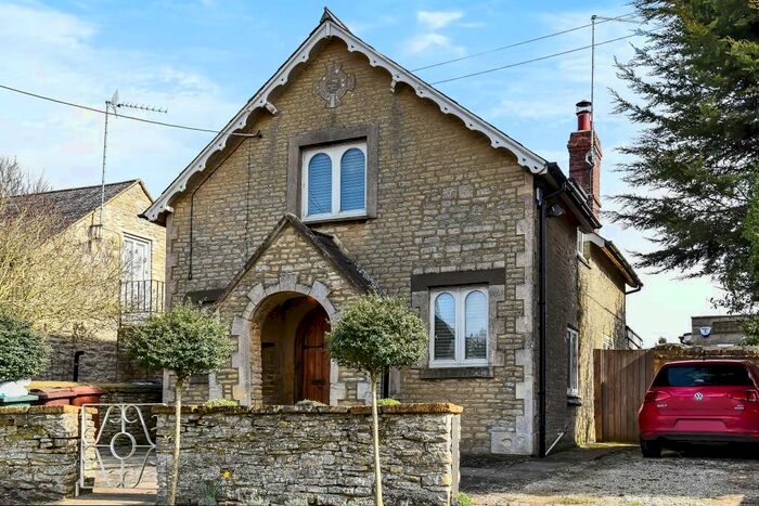 3 Bedroom Detached House To Rent In Fritwell, Oxfordshire, OX27