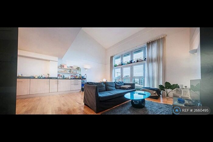 2 Bedroom Flat To Rent In The Vista Building, London, SE18