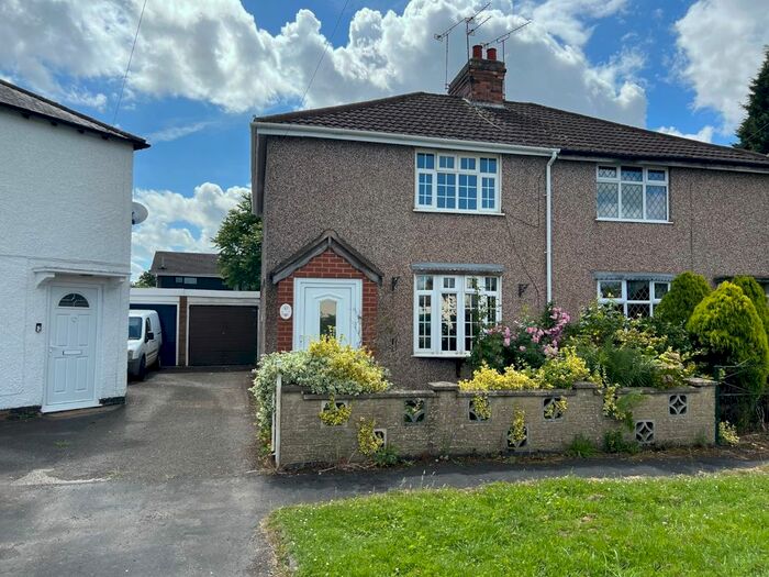 2 Bedroom Semi-Detached House To Rent In North Avenue, Bedworth, Warwickshire, CV12