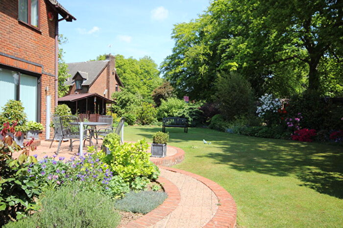 4 Bedroom Detached House For Sale In Mulberry Court, Four Marks, GU34