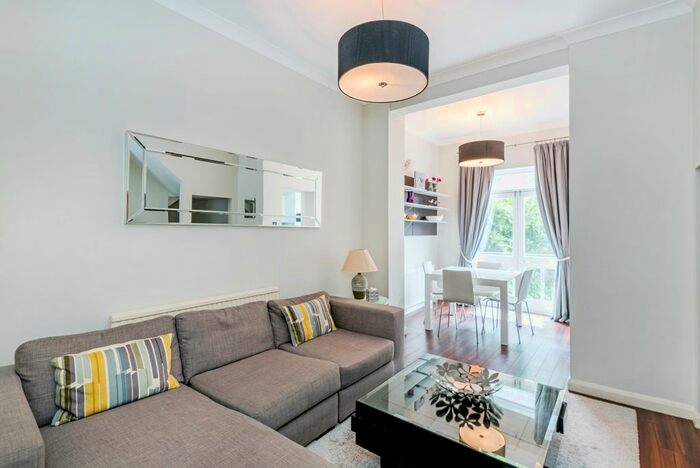 1 Bedroom Flat To Rent In Monmouth Road, London, W2