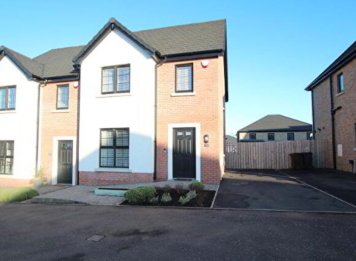 3 Bedroom Semi-Detached House For Sale In Glen Manor Road, Newtownabbey, BT36