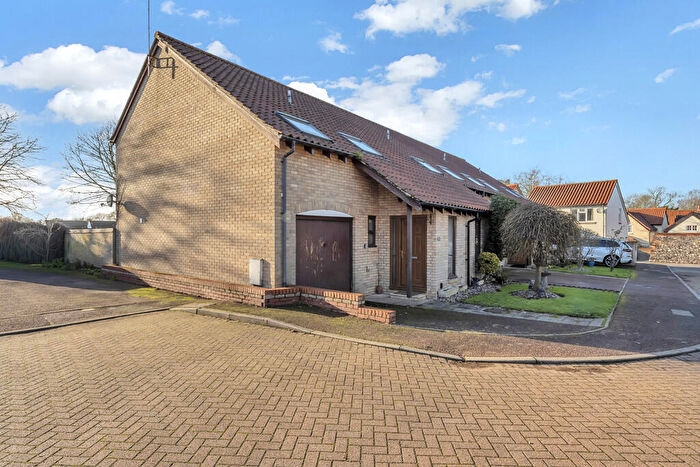 3 Bedroom Barn Conversion For Sale In Ixworth, Bury St. Edmunds, IP31