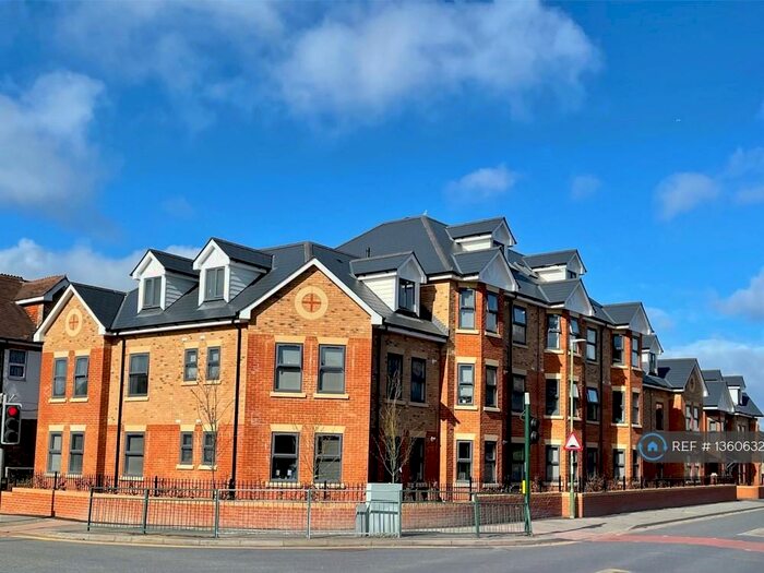 1 Bedroom Flat To Rent In Cleveland Road, Bournemouth, BH1