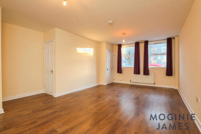 3 Bedroom Terraced House To Rent In Elm Street, CF24